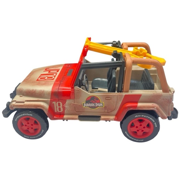 JURASSIC World Legacy Collection JP18 Jeep Wrangler Truck Mattel 2018 - Picture 2 of 8